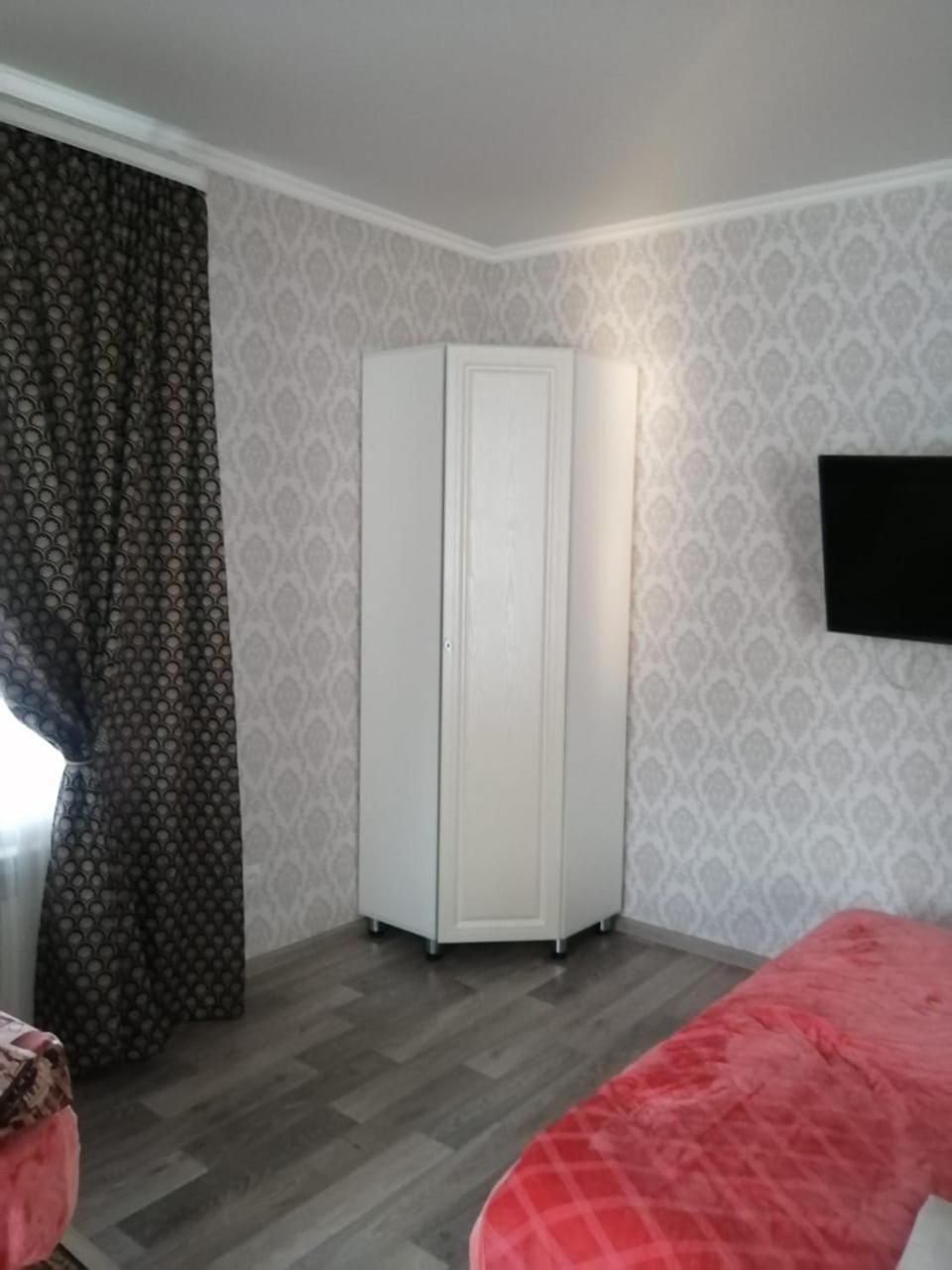 Happy House Apartment คารากันดี ภายนอก รูปภาพ