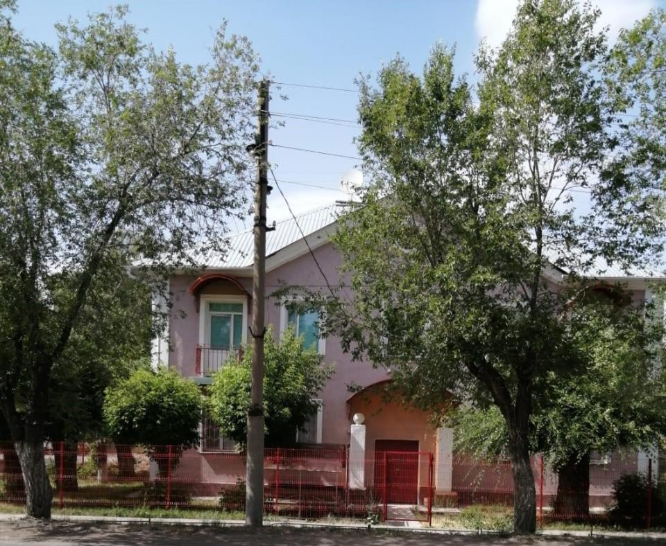Happy House Apartment คารากันดี ภายนอก รูปภาพ