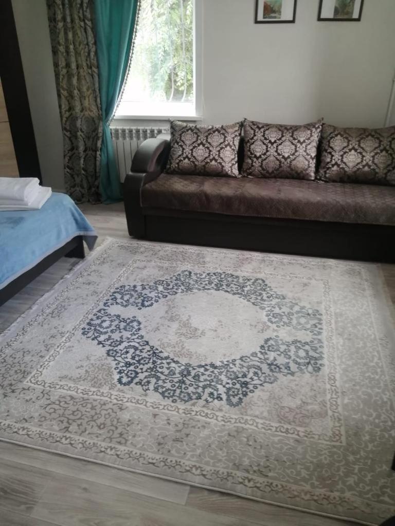 Happy House Apartment คารากันดี ภายนอก รูปภาพ