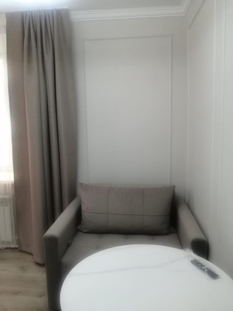 Happy House Apartment คารากันดี ภายนอก รูปภาพ